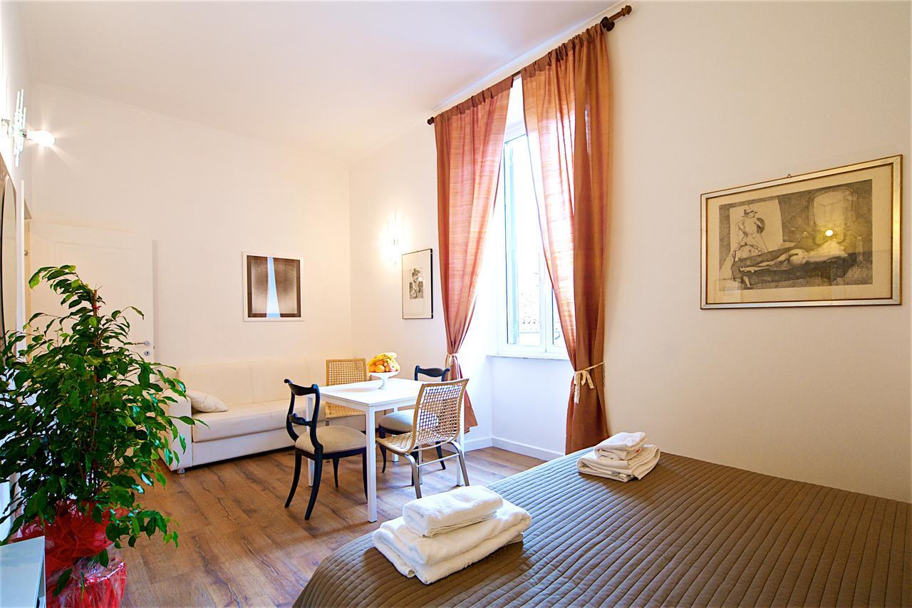 Vetrina Holidays Apartment Navona Řím Exteriér fotografie